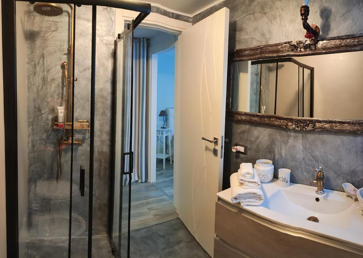 Bed & Breakfast Bed and Breakfast La Casa Della Rosa Nana Trezzano Sul Naviglio